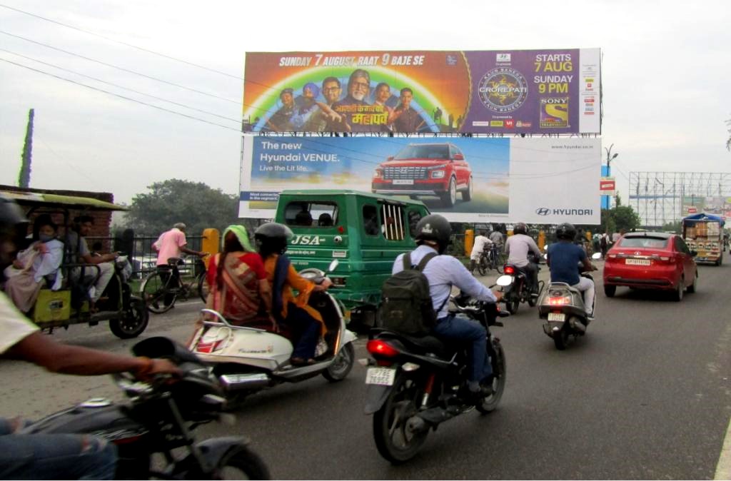 Billboard-Govind Nagar Flyover, Kanpur, Uttar Pradesh Billboard-Govind Nagar Flyover, Kanpur, Uttar Pradesh