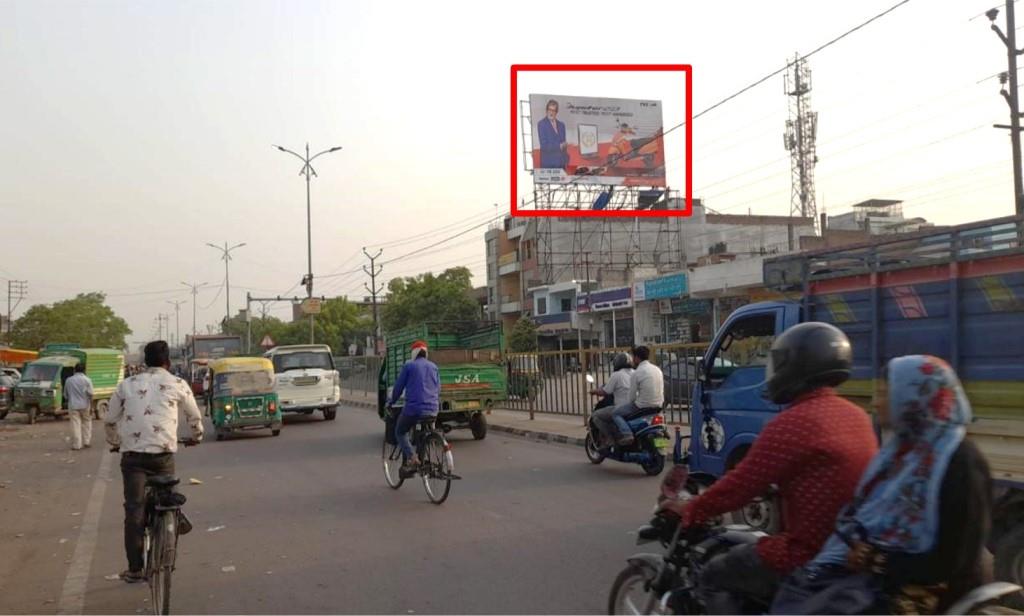 Billboard-Naubasta Market, Kanpur, Uttar Pradesh Billboard-Naubasta Market, Kanpur, Uttar Pradesh
