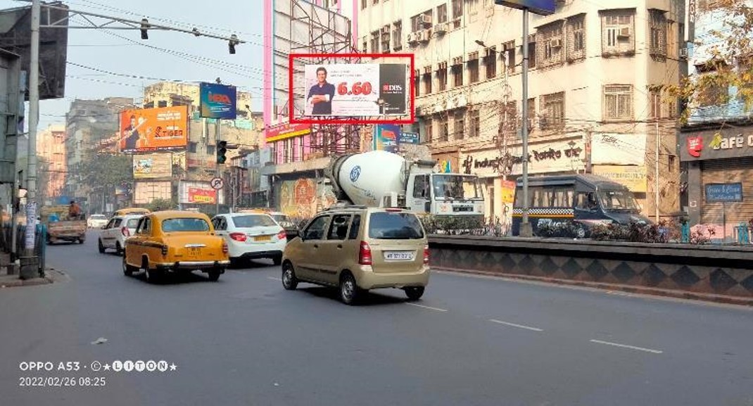Billboard - Khadi Bhawan Road, Kolkata, West Bengal Billboard - Khadi Bhawan Road, Kolkata, West Bengal