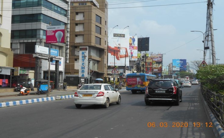 Billboard - Rajarhat Chiner Park Xing, Kolkata, West Bengal Billboard - Rajarhat Chiner Park Xing, Kolkata, West Bengal