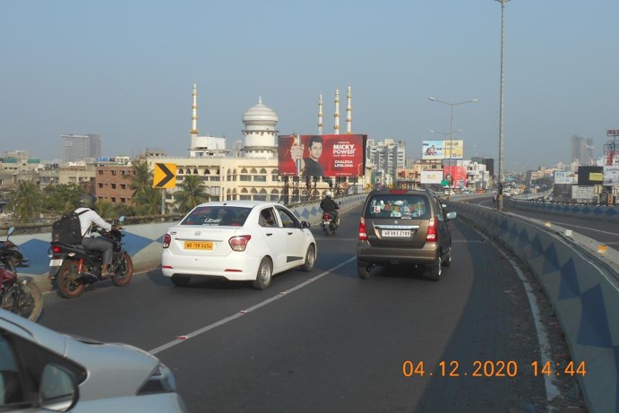 Billboard - E.M.Bypass Maa Flyover, Kolkata, West Bengal Billboard - E.M.Bypass Maa Flyover, Kolkata, West Bengal
