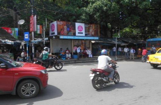 Bus Shelter - Don Bosco Circle, Kolkata, West Bengal Bus Shelter - Don Bosco Circle, Kolkata, West Bengal