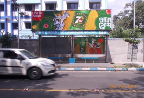 Bus Shelter - Ballygunge Circular, Kolkata, West Bengal Bus Shelter - Ballygunge Circular, Kolkata, West Bengal