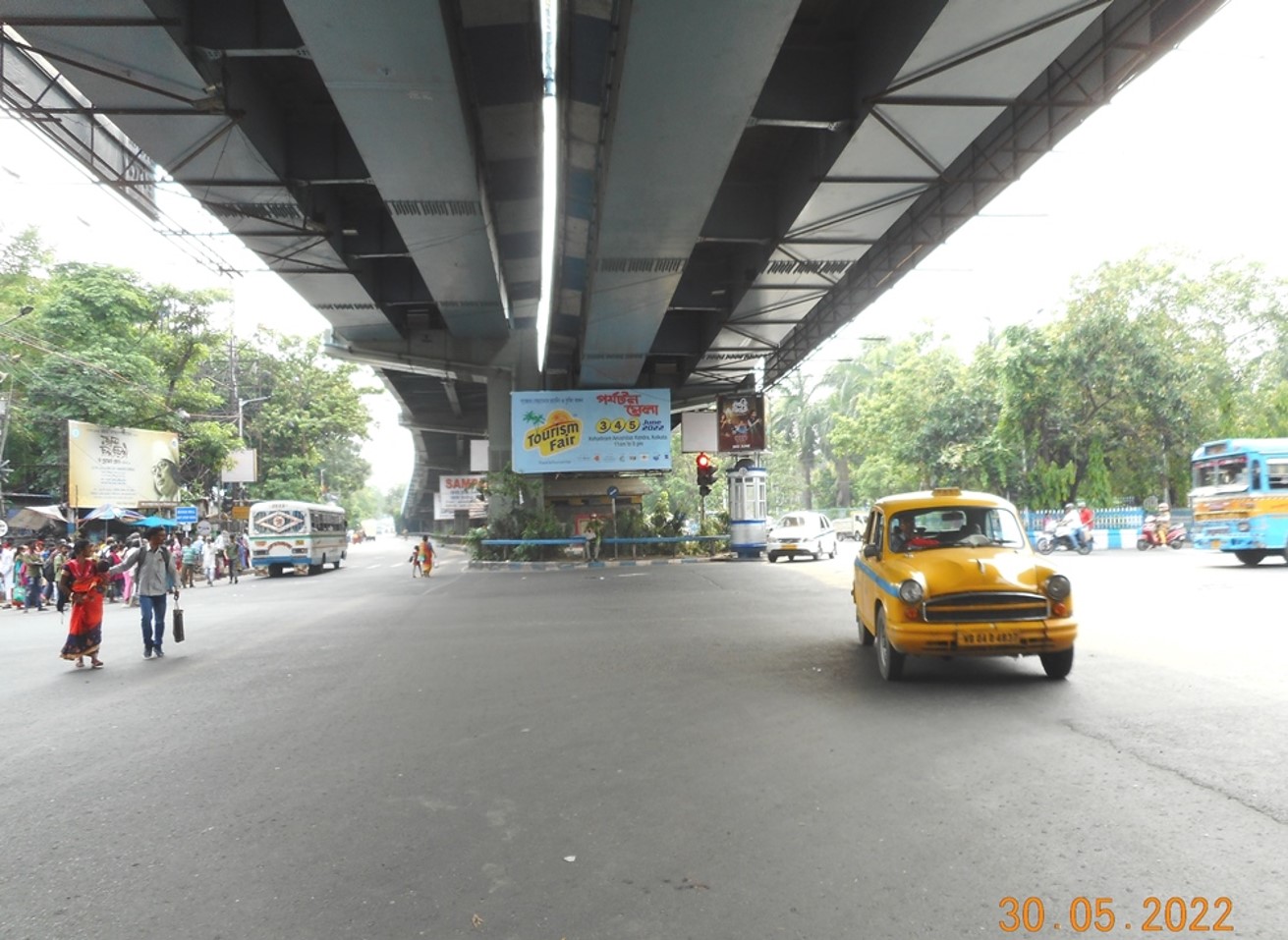 Billboard - Rabindra Sadan P G Xing, Kolkata, West Bengal Billboard - Rabindra Sadan P G Xing, Kolkata, West Bengal