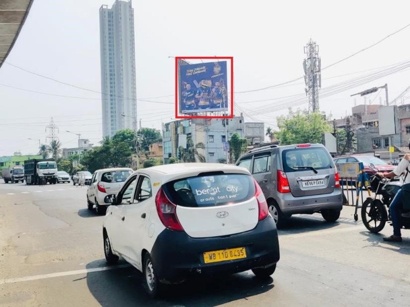 Billboard - E M Bypass Panchanyagram, Kolkata, West Bengal Billboard - E M Bypass Panchanyagram, Kolkata, West Bengal