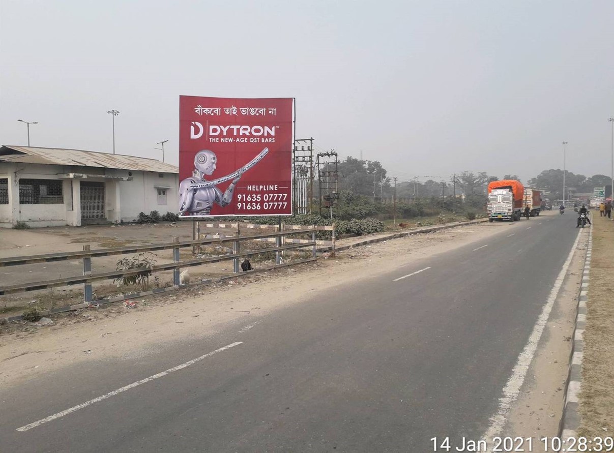 Billboard - Rajvatkhawa station, Kolkata, West Bengal Billboard - Rajvatkhawa station, Kolkata, West Bengal