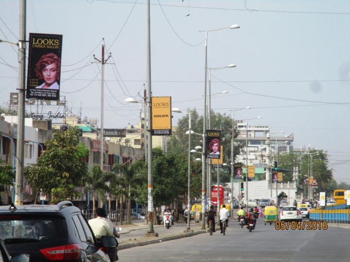 Pole Signages - MR 9, Indore, Madhya Pradesh Pole Signages - MR 9, Indore, Madhya Pradesh