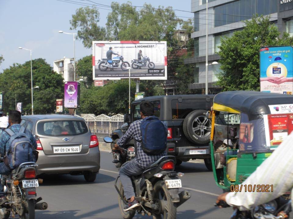 Unipole - Infront of Shopper Stop, Indore, Madhya Pradesh Unipole - Infront of Shopper Stop, Indore, Madhya Pradesh