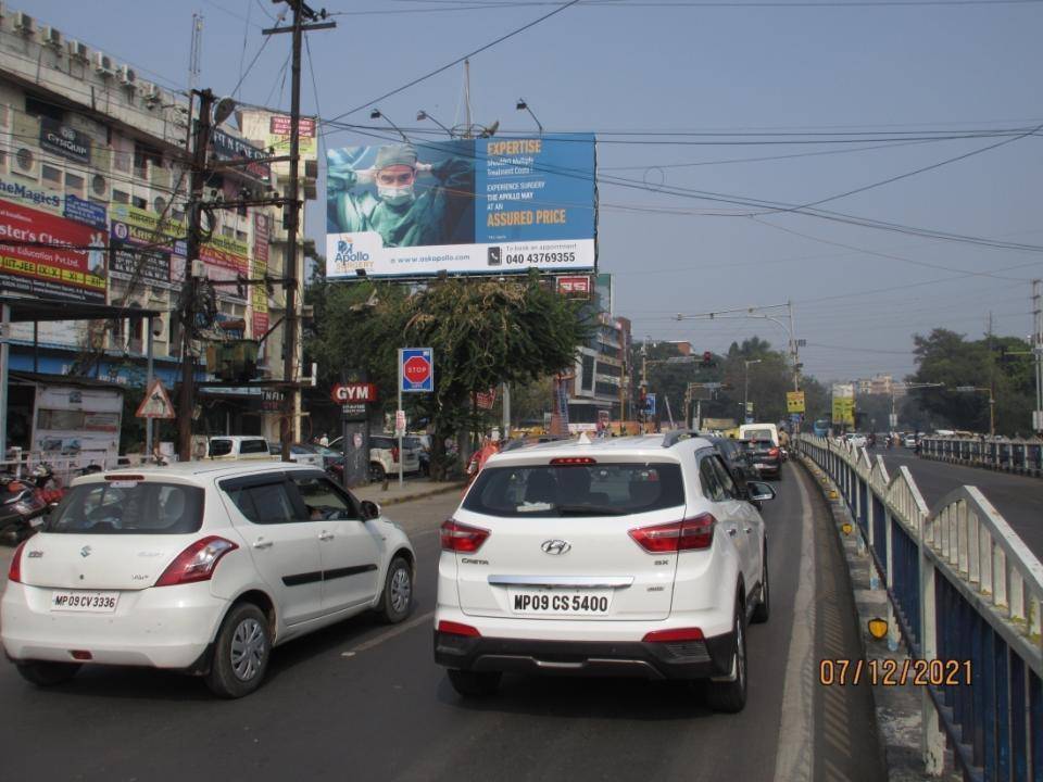 Unipole - Geeta Bhawan, Indore, Madhya Pradesh Unipole - Geeta Bhawan, Indore, Madhya Pradesh