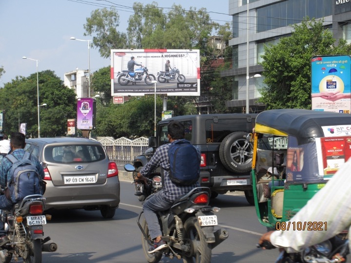 Unipole - Garipipliya Road, Indore, Madhya Pradesh Unipole - Garipipliya Road, Indore, Madhya Pradesh