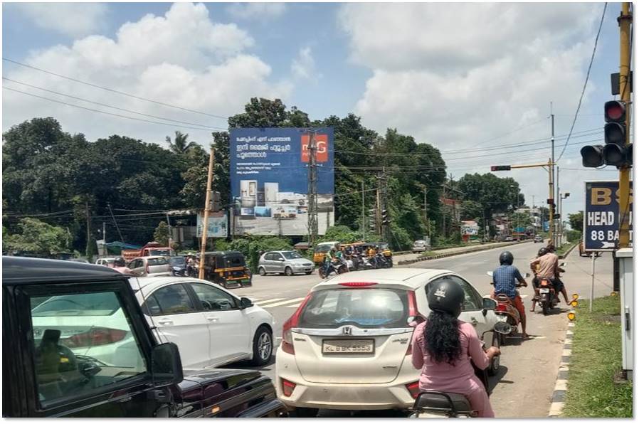 Hoarding-North Bus Stand, Trichur, Kerala Hoarding-North Bus Stand, Trichur, Kerala