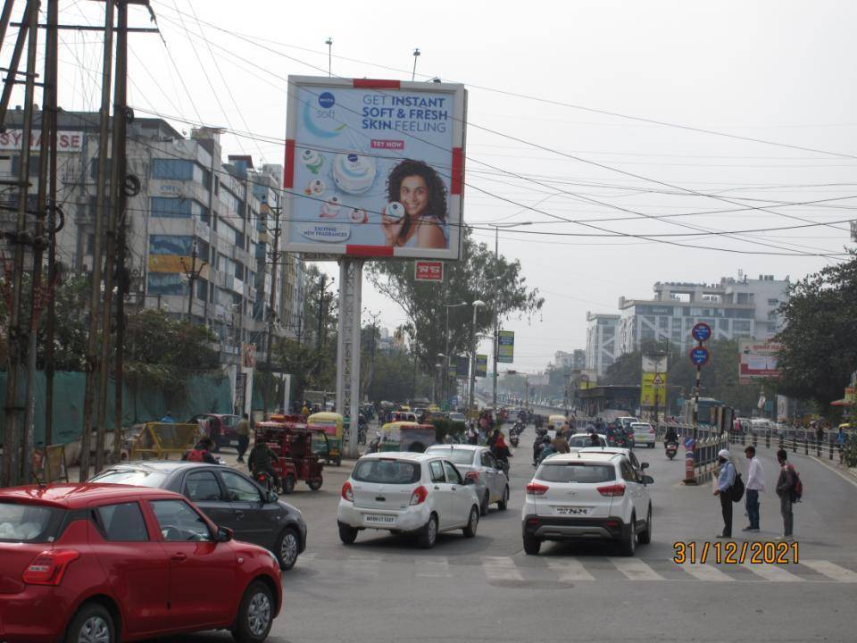 Unipole - Near Apollo Premier, Indore, Madhya Pradesh Unipole - Near Apollo Premier, Indore, Madhya Pradesh