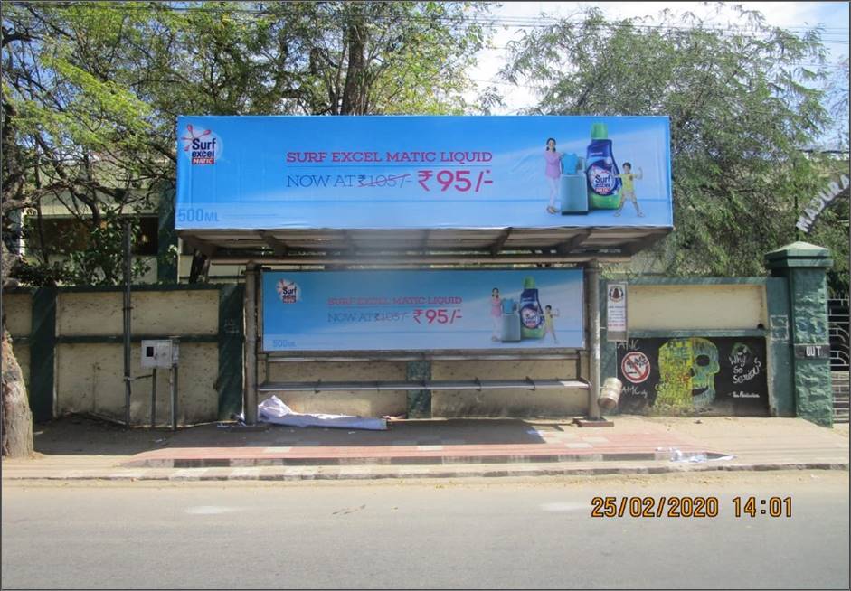 Bus Shelter-Pandiyan Hotel, Madurai, Tamilnadu Bus Shelter-Pandiyan Hotel, Madurai, Tamilnadu
